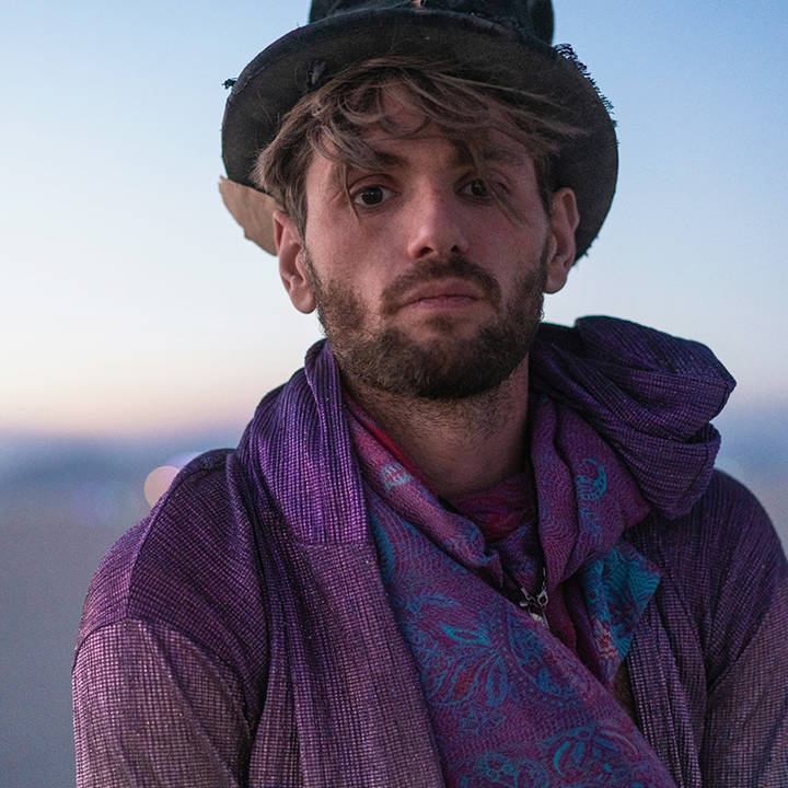 Иван Петров